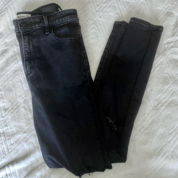 Abercrombie & Fitch Denim - Abercrombie & Fitch The Super Skinny High Rise Jeans